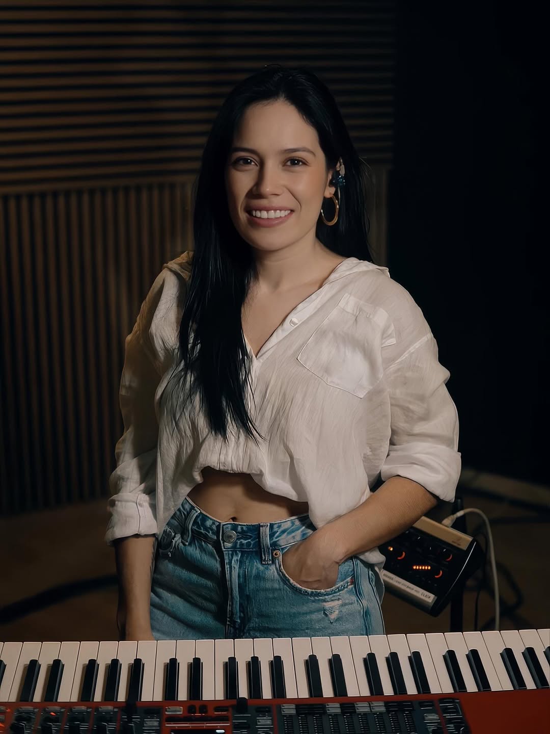 Natalia Guerra at the piano